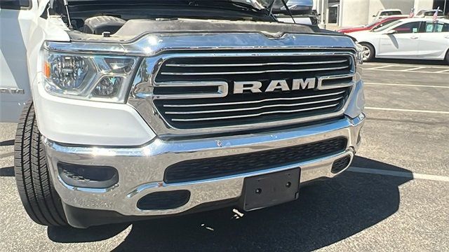 2023 Ram 1500 Laramie 4x4 Crew Cab 5'7" Box - 22883707 - 11
