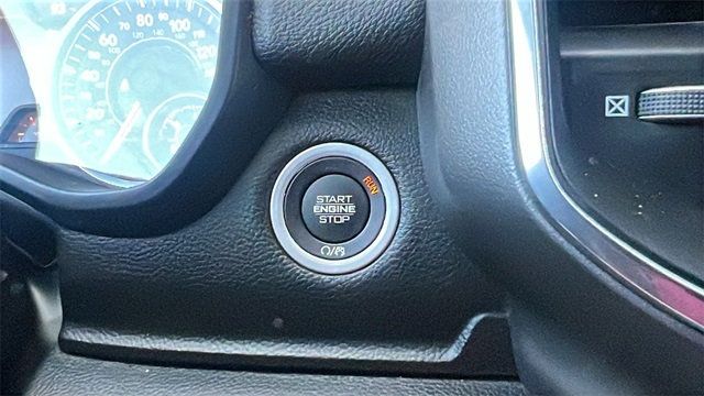 2023 Ram 1500 Laramie 4x4 Crew Cab 5'7" Box - 22883707 - 29