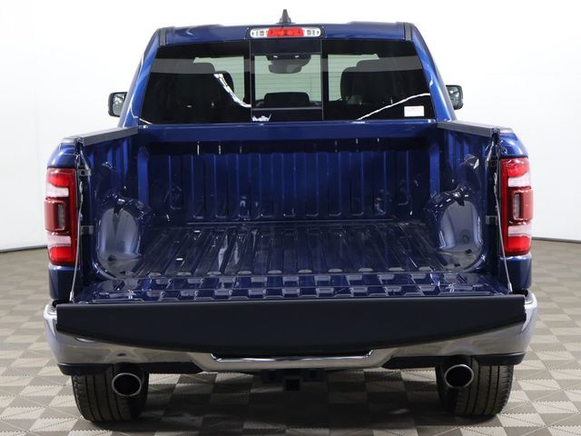 2023 Ram 1500 Laramie 4x4 Crew Cab 5'7" Box - 23016016 - 17