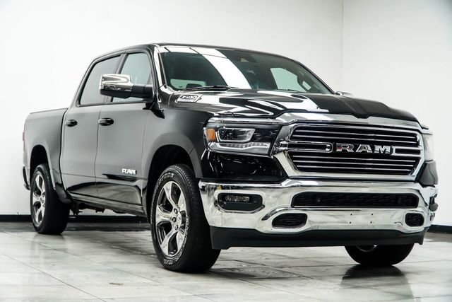 2023 Ram 1500 Laramie 4x4 Crew Cab 5'7" Box - 23084561 - 3