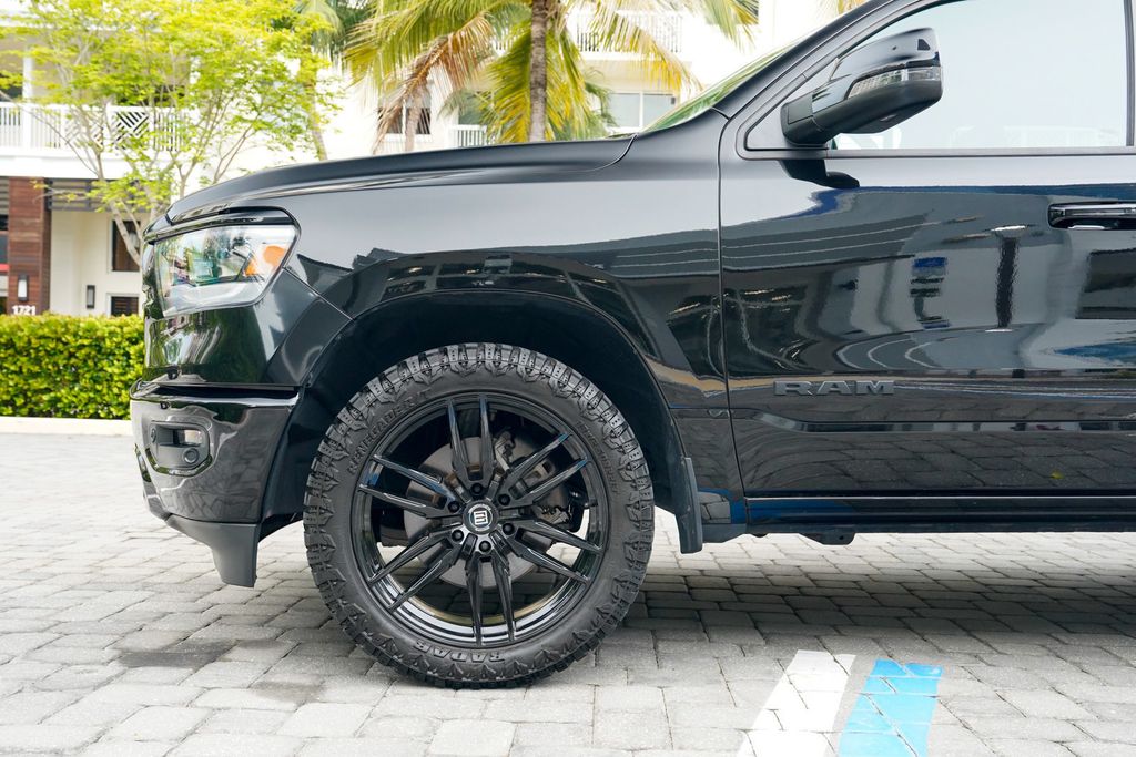 2023 Ram 1500 Laramie 4x4 Crew Cab 5'7" Box - 23062312 - 12