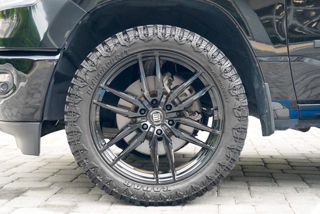 2023 Ram 1500 Laramie 4x4 Crew Cab 5'7" Box - 23062312 - 13