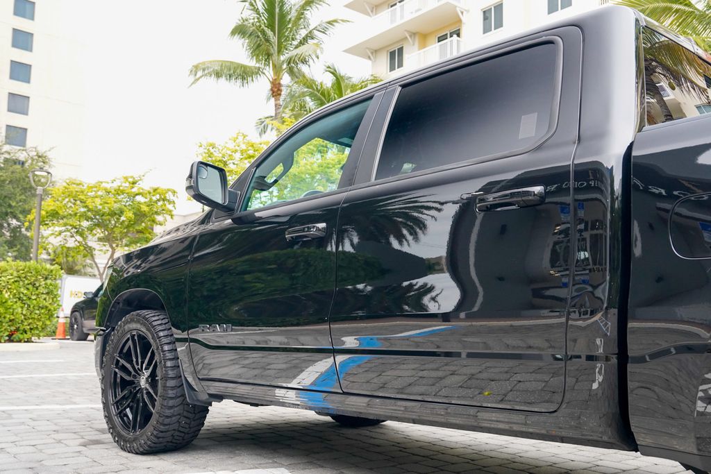 2023 Ram 1500 Laramie 4x4 Crew Cab 5'7" Box - 23062312 - 18