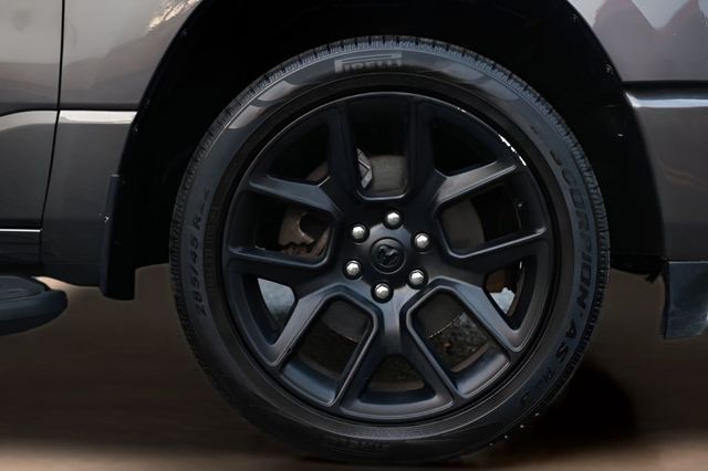 2023 Ram 1500 Laramie 4x4 Crew Cab 5'7" Box - 23080347 - 19