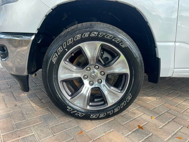 2023 Ram 1500 Laramie 4x4 Crew Cab 5'7" Box - 22843531 - 8