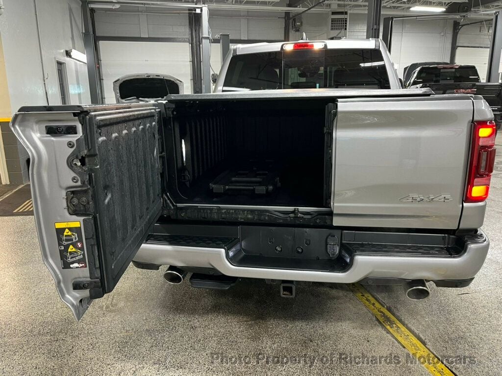 2023 Ram 1500 Laramie 4x4 Crew Cab 5'7" Box - 22766367 - 8