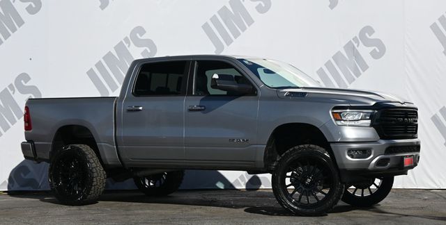 2023 Ram 1500 Laramie 4X4 Crew Cab RL Lift 24" AXE Wheels 35" AMP R/T Tires - 22965371 - 2
