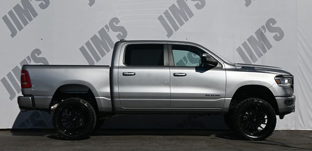 2023 Ram 1500 Laramie 4X4 Crew Cab RL Lift 24" AXE Wheels 35" AMP R/T Tires - 22965371 - 3