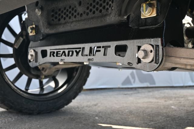 2023 Ram 1500 Laramie 4X4 Crew Cab RL Lift 24" AXE Wheels 35" AMP R/T Tires - 22965371 - 7