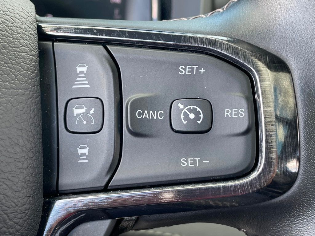 2023 Ram 1500 Limited 4x4 Crew Cab 5'7" Box - 23022073 - 33