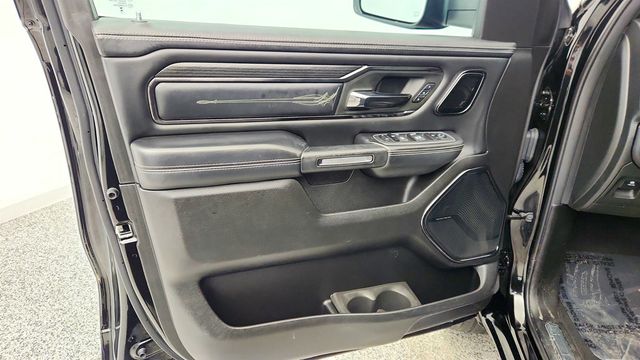 2023 Ram 1500 Limited 4x4 Crew Cab 5'7'' Box Night Edition w/ Increased Towing - 22986280 - 9
