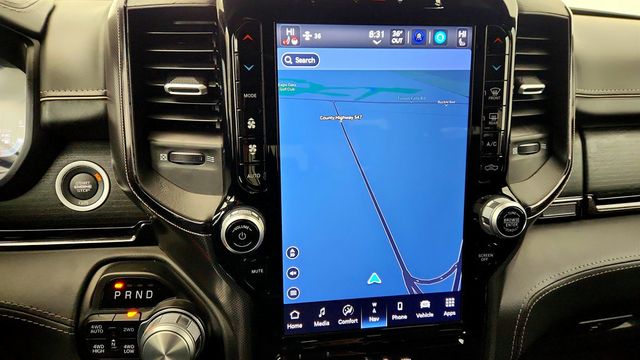 2023 Ram 1500 Limited 4x4 Crew Cab 5'7'' Box Night Edition w/ Increased Towing - 22986280 - 18