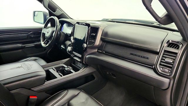 2023 Ram 1500 Limited 4x4 Crew Cab 5'7'' Box Night Edition w/ Increased Towing - 22986280 - 24