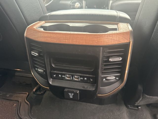 2023 Ram 1500 Longhorn 4x4 Crew Cab 5'7" Box - 22996530 - 10