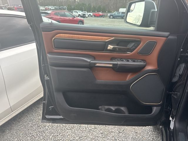 2023 Ram 1500 Longhorn 4x4 Crew Cab 5'7" Box - 22996530 - 17