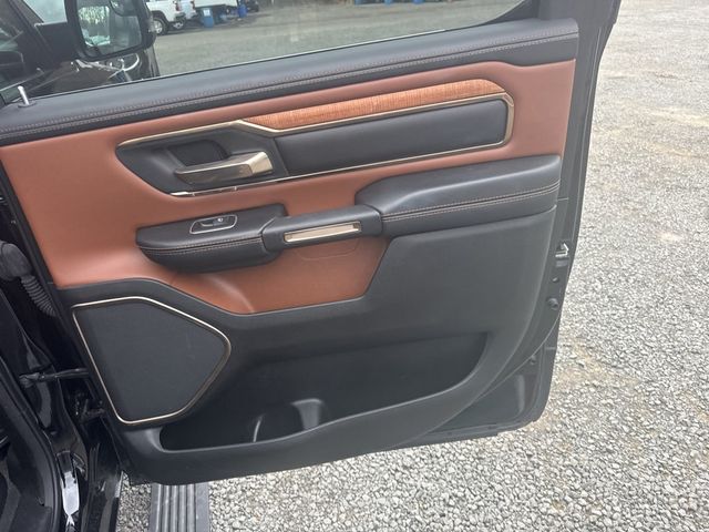 2023 Ram 1500 Longhorn 4x4 Crew Cab 5'7" Box - 22996530 - 8