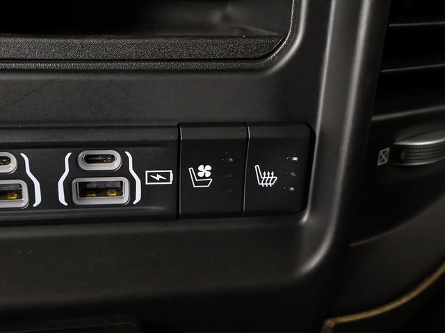 2023 Ram 1500 Longhorn 4x4 Crew Cab 6'4" Box - 23086025 - 35