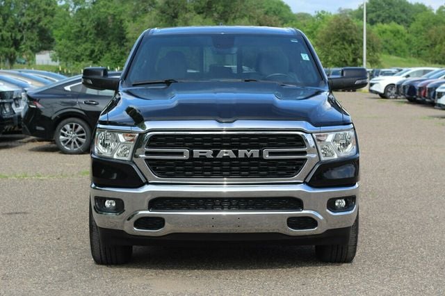 2023 RAM 1500 Big Horn/Lone Star 4x4 Crew Cab 5'7's photo