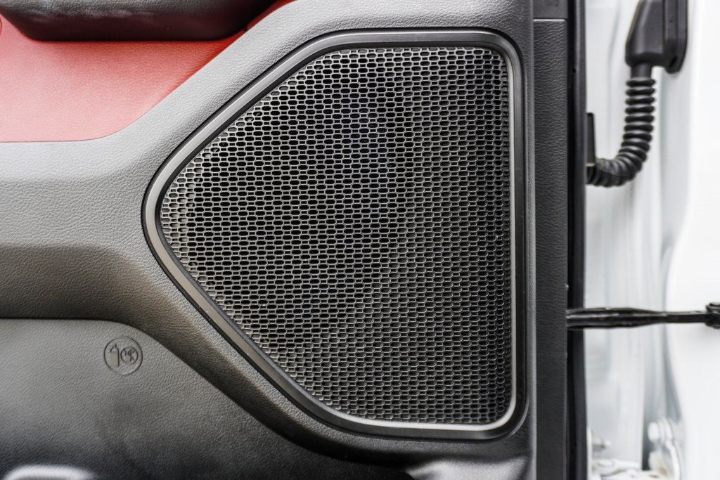 2023 Ram 1500 Rebel photo 8
