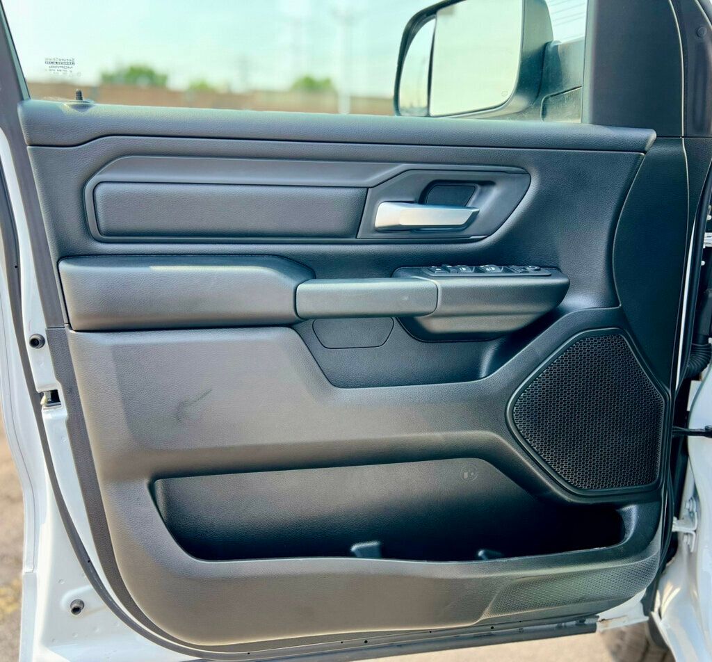 2023 Ram 1500 Tradesman photo 10
