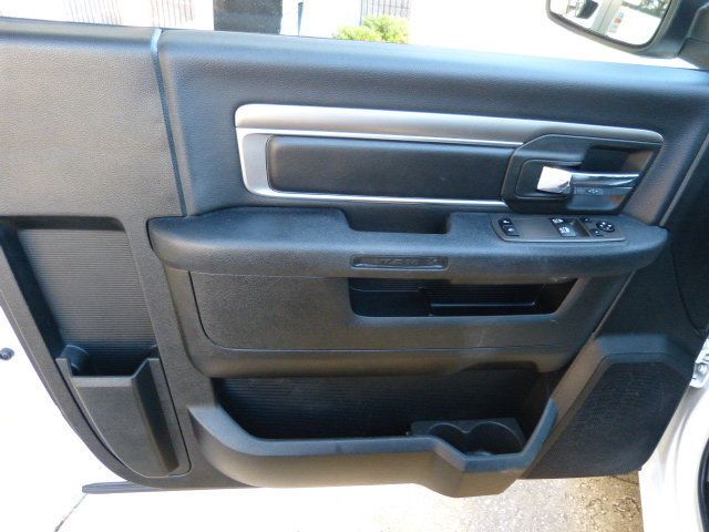 2023 Ram 1500 Classic 3.6L V6 GAS*TRADESMAN*CLASSIC*REG CAB*2WD*8FT. BED*TONNEAU COVER - 22966301 - 18