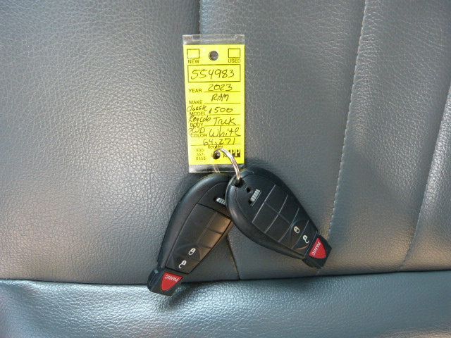 2023 Ram 1500 Classic 3.6L V6 GAS*TRADESMAN*CLASSIC*REG CAB*2WD*8FT. BED*TONNEAU COVER - 22966301 - 32