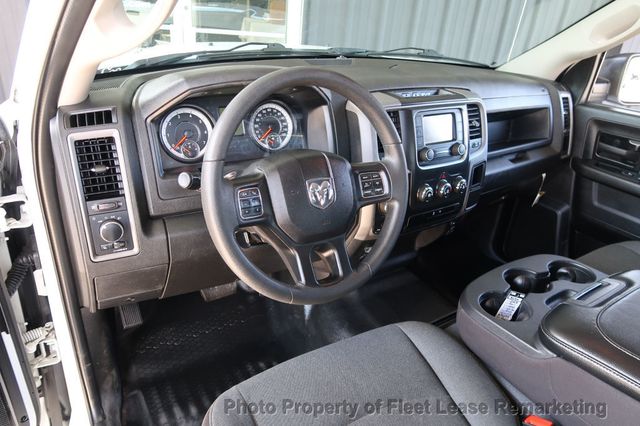 2023 Ram 1500 Classic Ram 1500 4WD Crew Cab SWB - 23087408 - 9