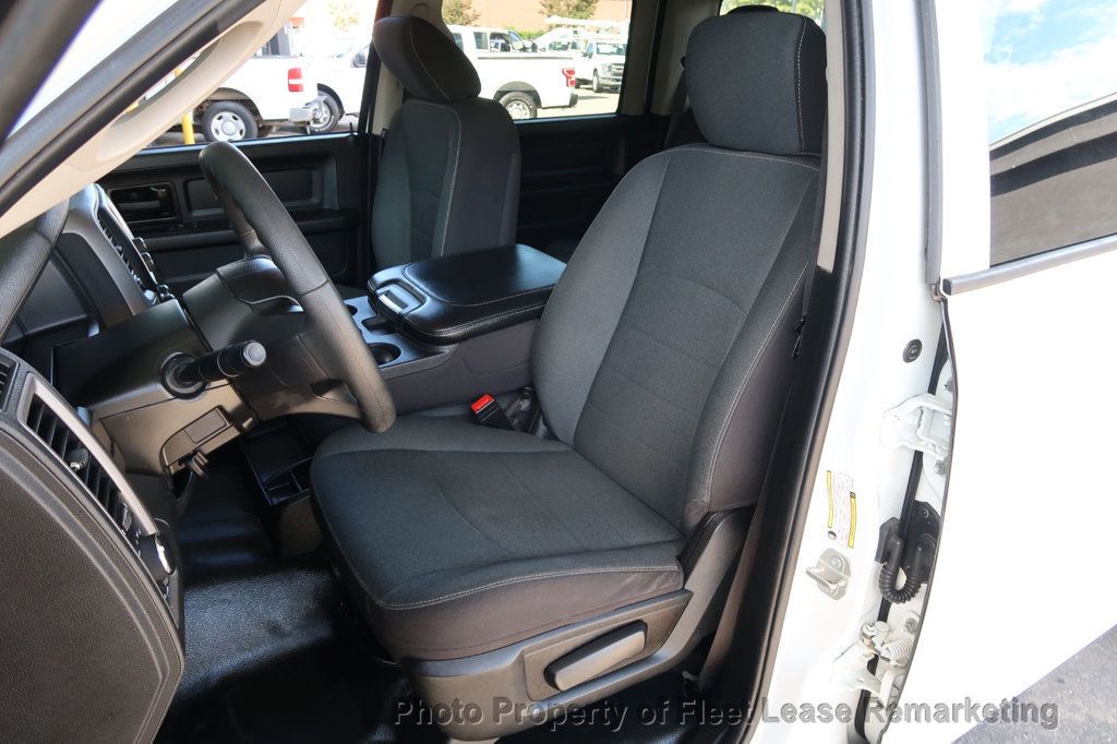 2023 Ram 1500 Classic Ram 1500 4WD Crew Cab SWB - 23087408 - 10