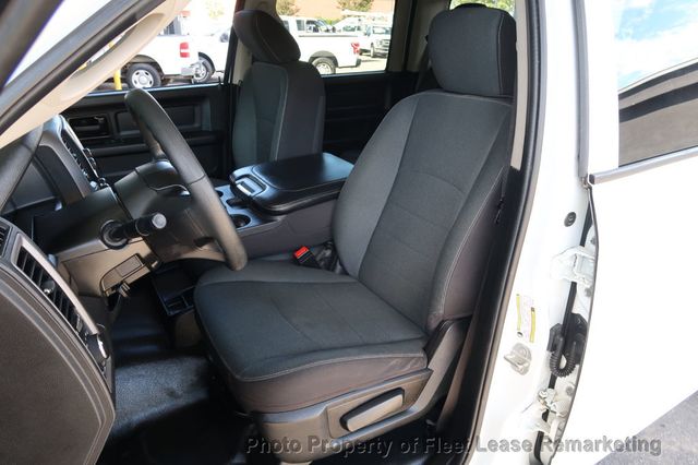 2023 Ram 1500 Classic Ram 1500 4WD Crew Cab SWB - 23087408 - 10