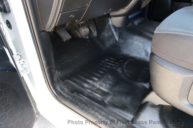 2023 Ram 1500 Classic Ram 1500 4WD Crew Cab SWB - 23087408 - 11
