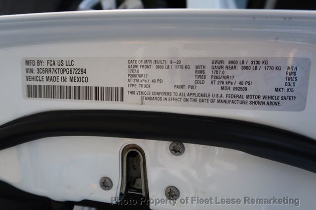 2023 Ram 1500 Classic Ram 1500 4WD Crew Cab SWB - 23087408 - 13