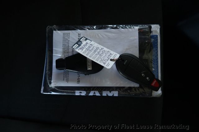 2023 Ram 1500 Classic Ram 1500 4WD Crew Cab SWB - 23087408 - 38