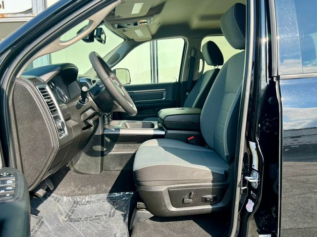 2023 Ram 1500 Classic SLT 4x4 Crew Cab 5'7" Box - 22890322 - 13