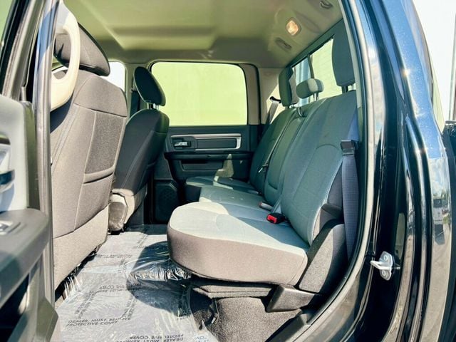 2023 Ram 1500 Classic SLT 4x4 Crew Cab 5'7" Box - 22890322 - 15