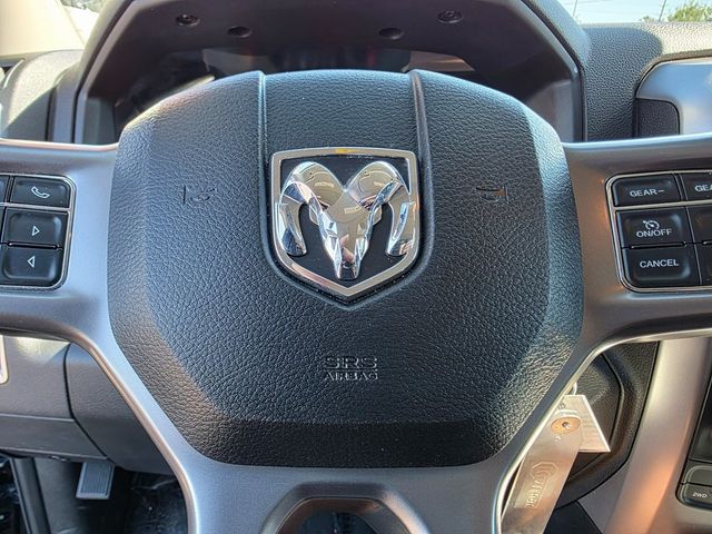 2023 Ram 1500 Classic SLT 4x4 Crew Cab 5'7" Box - 22950681 - 22