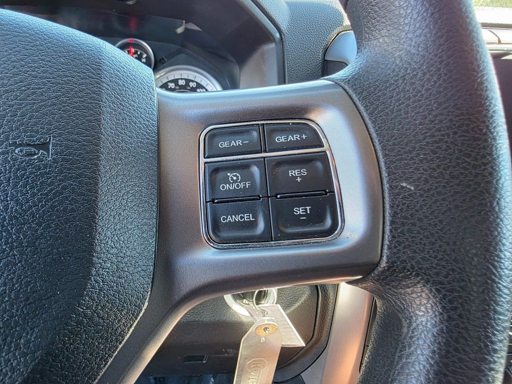 2023 Ram 1500 Classic SLT 4x4 Crew Cab 5'7" Box - 22950681 - 23