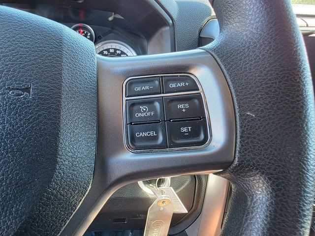 2023 Ram 1500 Classic SLT 4x4 Crew Cab 5'7" Box - 22950681 - 23