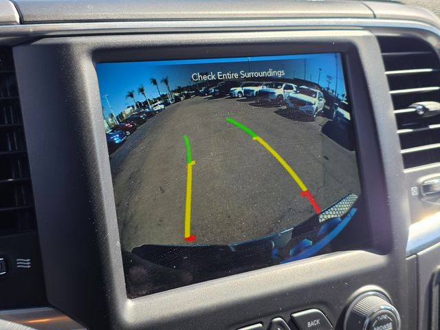 2023 Ram 1500 Classic SLT 4x4 Crew Cab 5'7" Box - 22950681 - 25