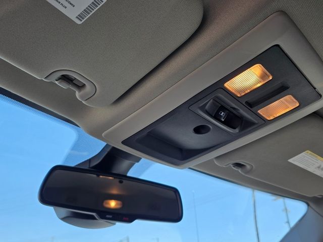 2023 Ram 1500 Classic SLT 4x4 Crew Cab 5'7" Box - 22950681 - 31