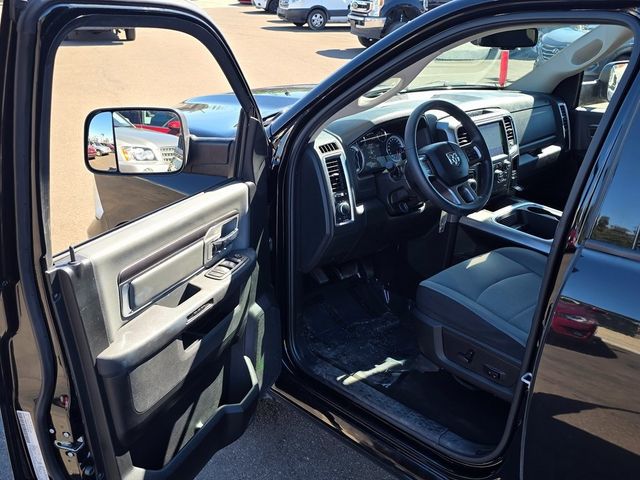 2023 Ram 1500 Classic SLT 4x4 Crew Cab 5'7" Box - 22950681 - 34