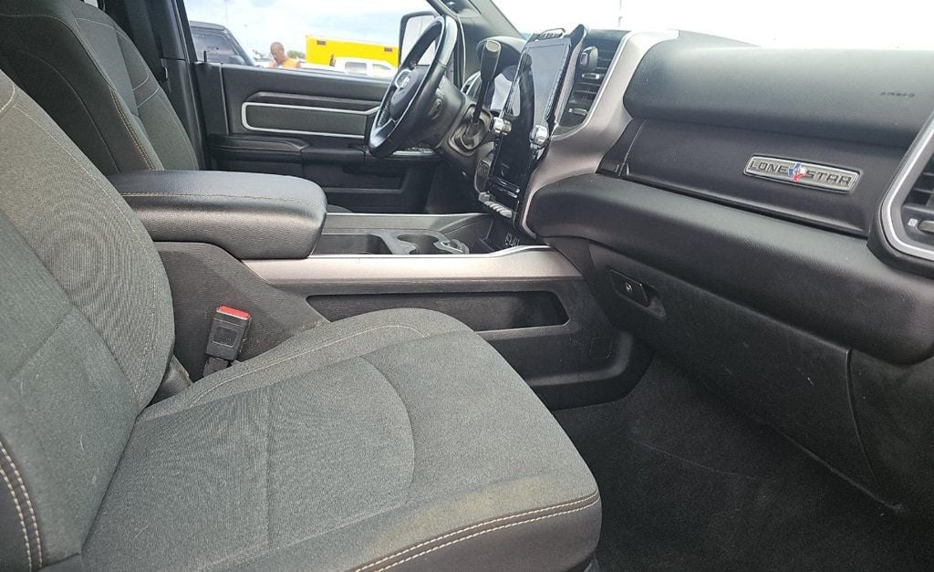 2023 Ram 2500 Big Horn 4x4 Crew Cab 6'4" Box - 22955178 - 6