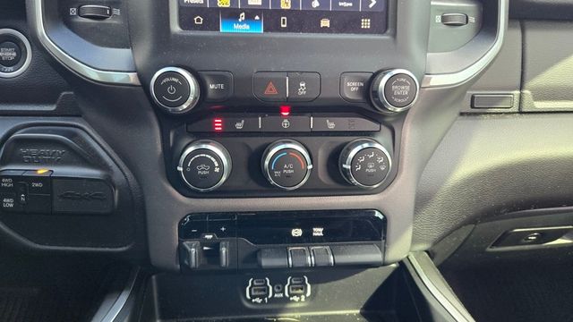 2023 Ram 2500 Big Horn Lifted - 22988319 - 17