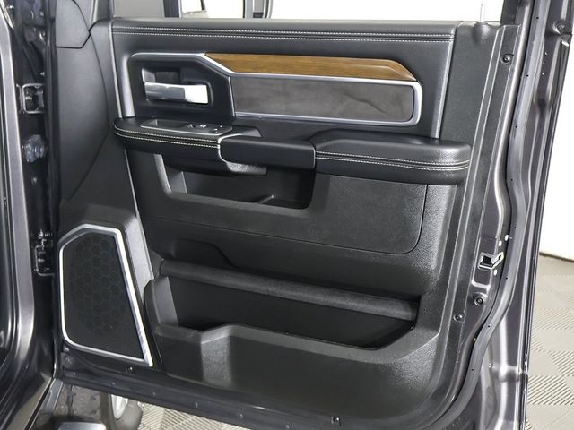2023 Ram 2500 Laramie 4x4 Crew Cab 6'4" Box - 22960262 - 23