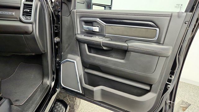 2023 Ram 2500 Laramie 4x4 Crew Cab 6'4" Box - 23093328 - 25