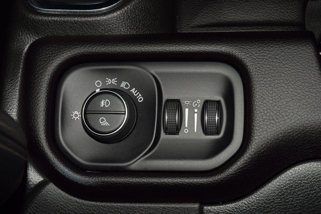 2023 Ram 2500 Laramie Night Edition Lifted - 22947120 - 34