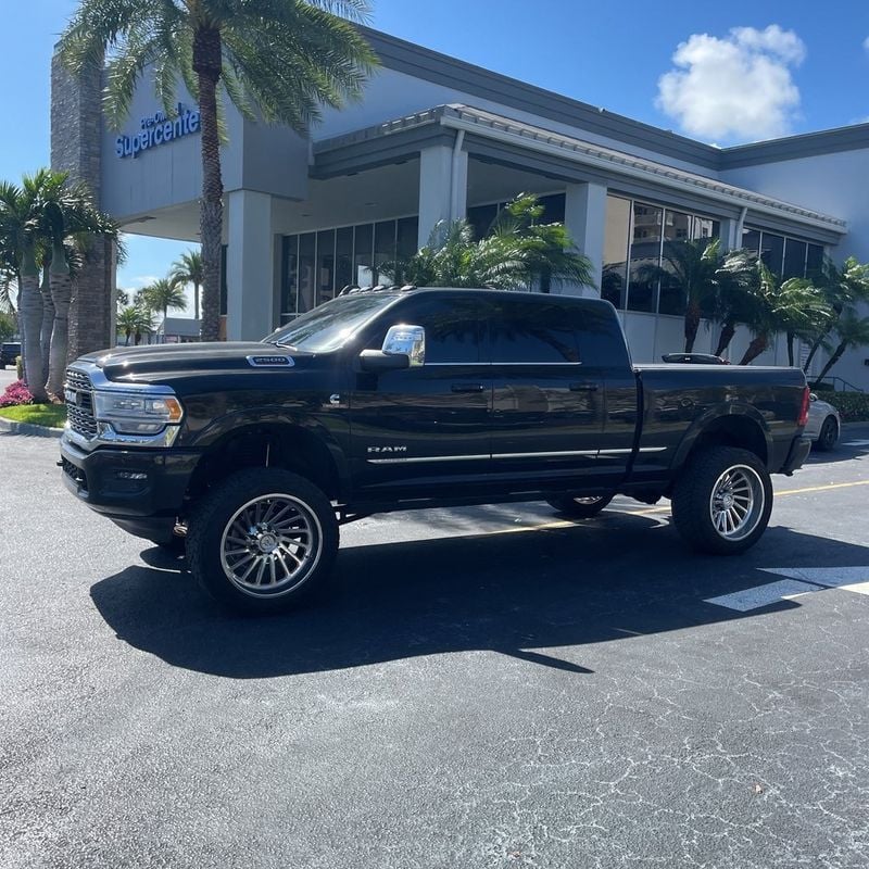 2023 Ram 2500 Limited 4x4 Mega Cab 6'4" Box - 22775735 - 3