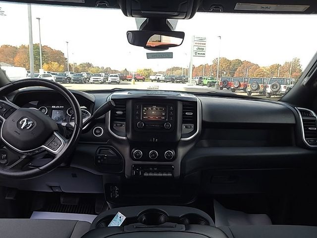 2023 Ram 3500 Big Horn - 22985597 - 14