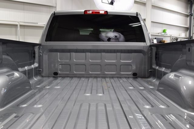 2023 Ram 3500 Big Horn - 22985597 - 26
