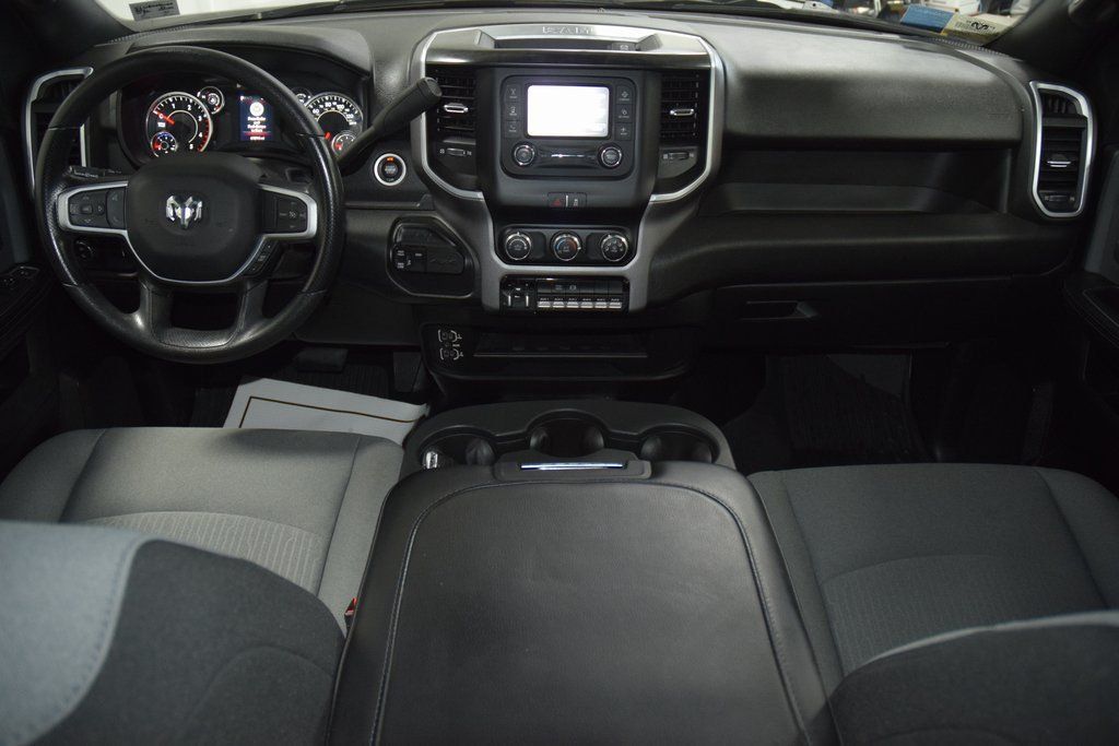 2023 Ram 3500 Big Horn - 22985597 - 31