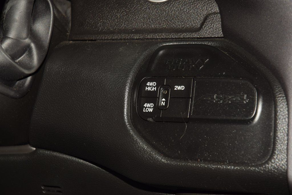 2023 Ram 3500 Big Horn - 22985597 - 35